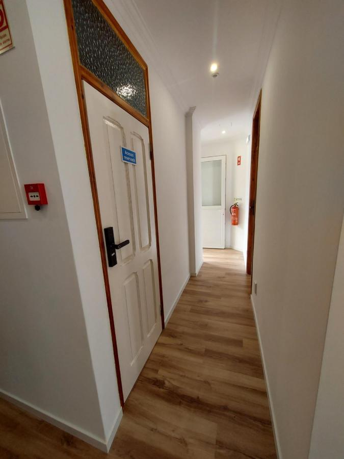 Wolley - Peniche Guesthouse Exterior foto