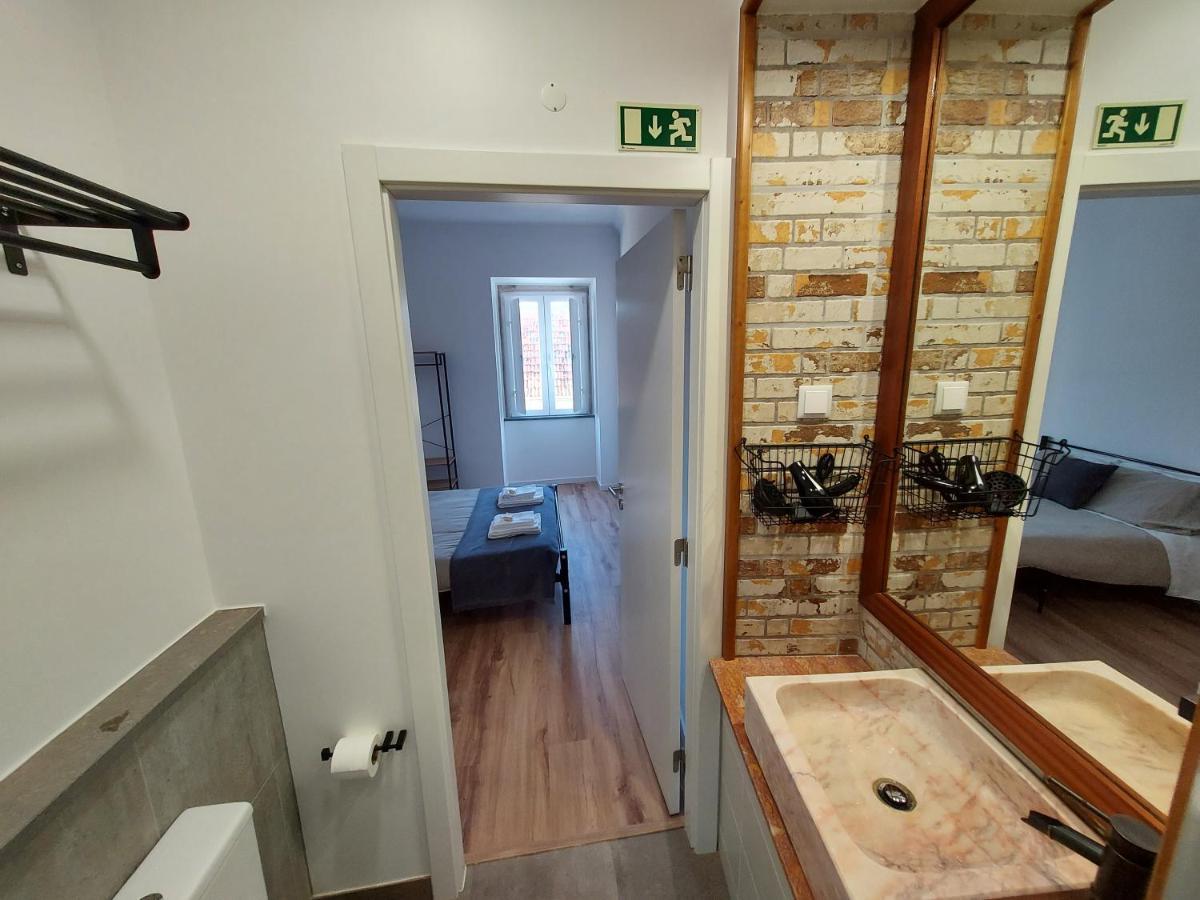 Wolley - Peniche Guesthouse Exterior foto